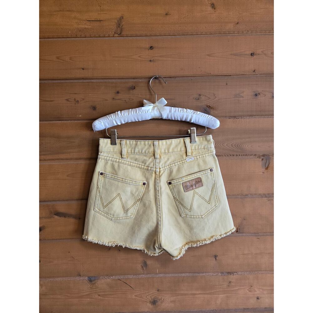 Wrangler Jean Short Billabong Yellow High Waisted Cowgirl Shorts Raw Hem 25 Y2K - Picture 2 of 8